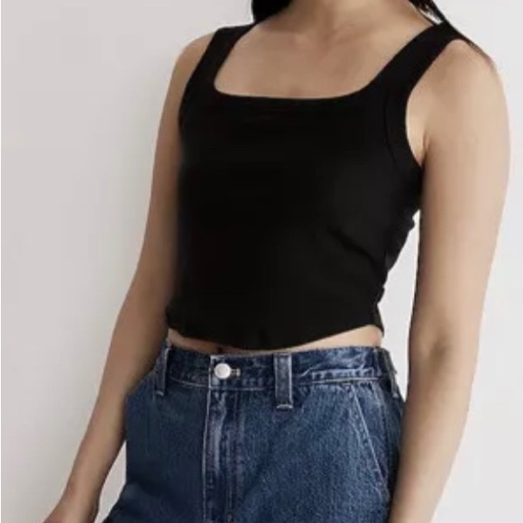 Madewell Tops - NWT L Madewell The Tailored Sleekhold crop tank ribbed black